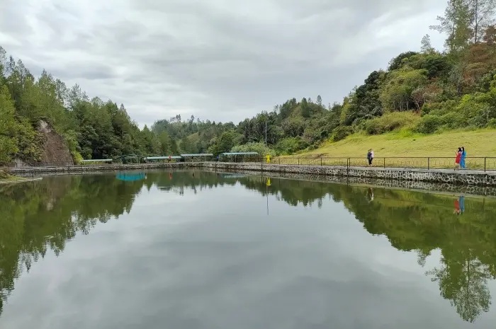 Gibeon Hill, a Combination of Natural Beauty and Calming Spiritual Tourism in Samosir